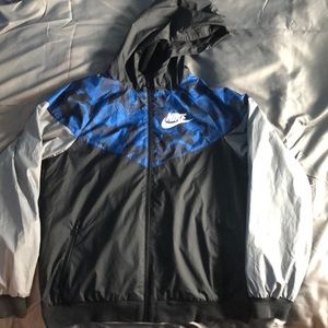 XL Youth Nike WindBreaker